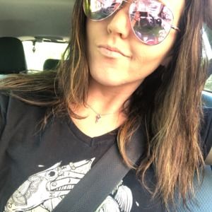 Meet your Posher, Melissa